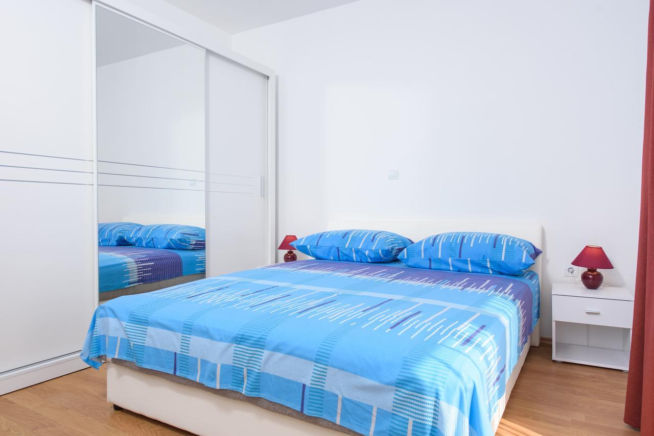 Apartment Drmic Kaštela Kültér fotó