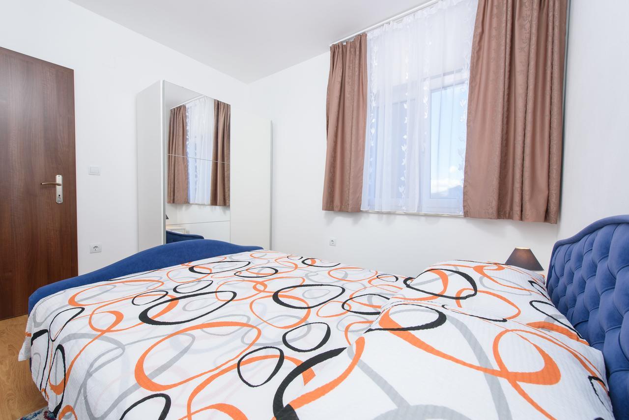 Apartment Drmic Kaštela Kültér fotó
